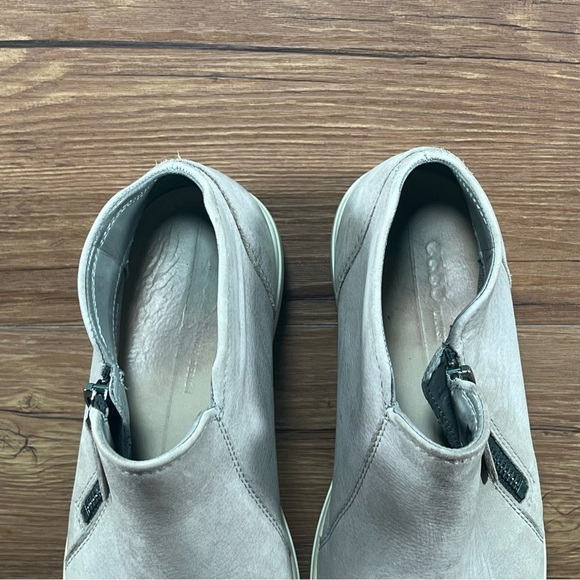 ECCO SOFT 7 Zip Up Leather Booties Sneakers Women’s Size 8 (38) Shoes - Picture 10 of 11